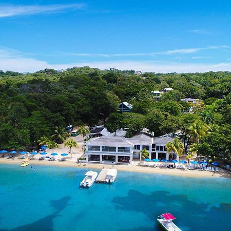 Luna Beach Luxury Boutique Beach Front Resort Jobs Bight Extérieur photo