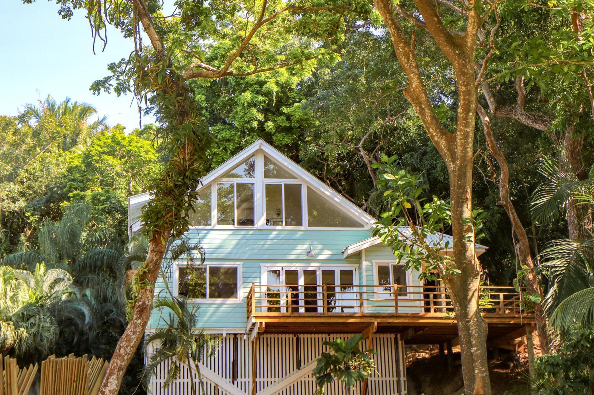 Luna Beach Luxury Boutique Beach Front Resort Jobs Bight Extérieur photo