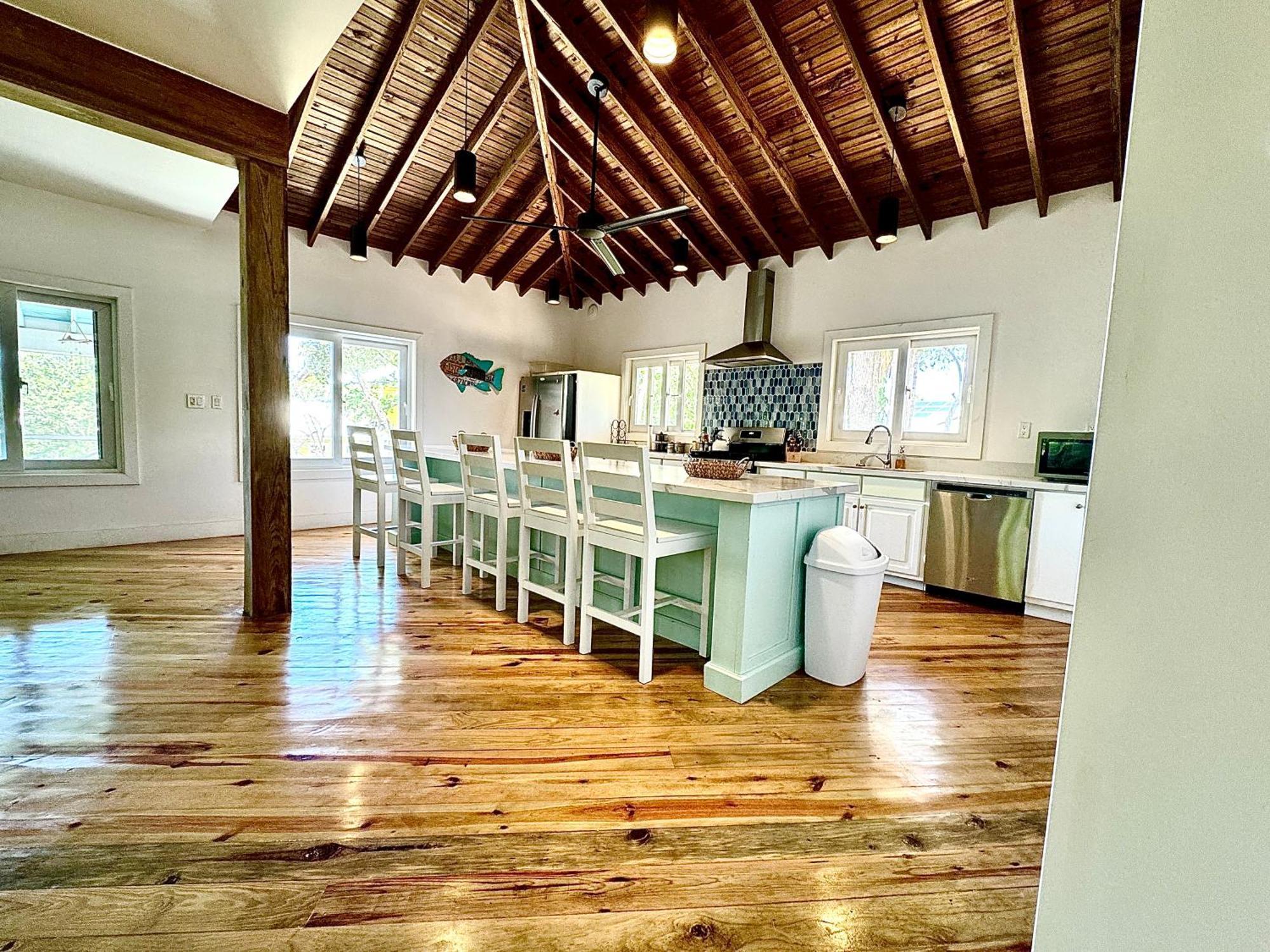 Luna Beach Luxury Boutique Beach Front Resort Jobs Bight Extérieur photo